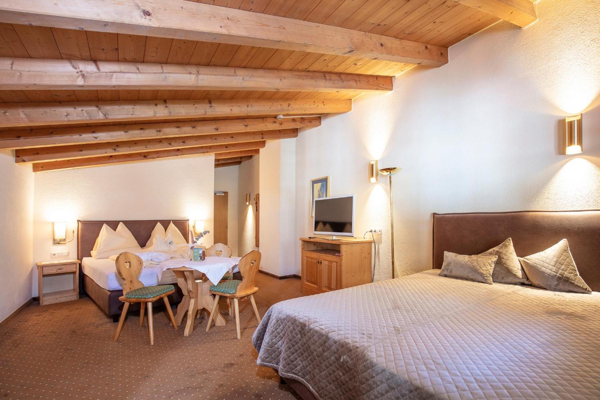 Hotel Hubertus Inkl Summer Card Sölden Eksteriør bilde